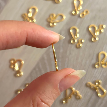 1 x S-Haken | in Gold | 19 x 9 mm | Für Mikromakramee, Schmuck & DIY‘s