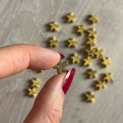 2 x Seestern-Perle aus Metall | in Gold | 10 x 3,5 mm | Für Mikromakramee, Schmuck & DIY‘s
