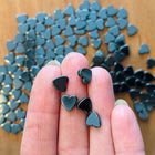 5 x Hematite Hearts | in Anthracite | For Micromacrame, Jewelry & DIY Projects