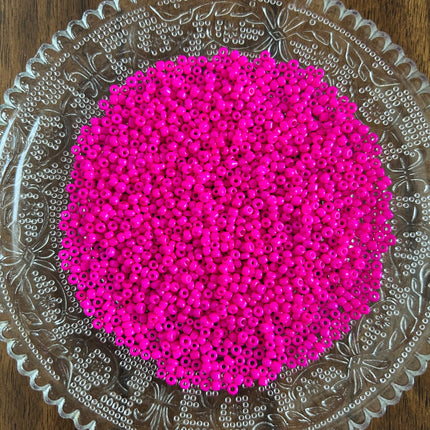 100 x Rocailles Glasperlen | in Pink | 3 mm | Für Mikromakramee, Schmuck & DIY‘s