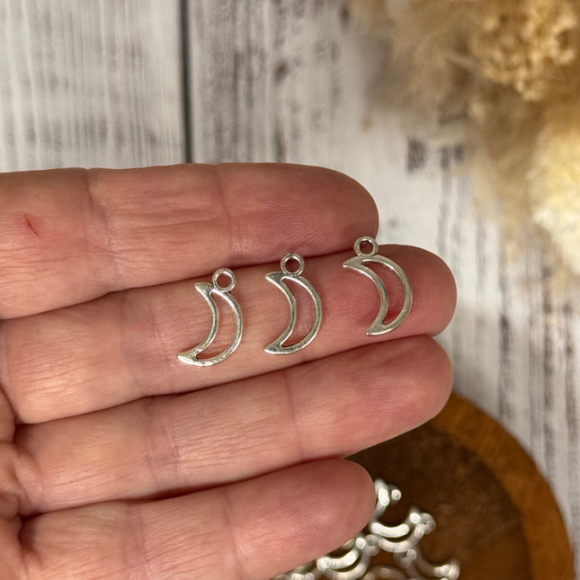 3 x Hohlmond Anhänger Silber Schmuckherstellung Mikro-Makramee 15 x 8 mm