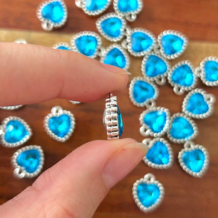 1 x Herz-Anhänger | Zinklegierung | in Silber & Blau | 15 x 13 mm | Für Mikromakramee, Schmuck & DIY‘s