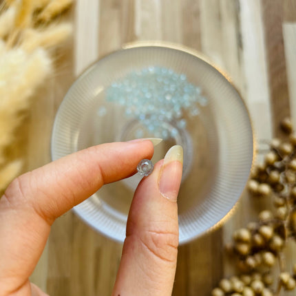 5 x Facettierte Glasperlen | in Hellblau | 6 mm | Für Mikromakramee, Schmuck & DIY‘s