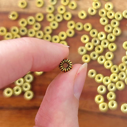 5 x Runde Perle | aus Zink | in Altgold | 5 x 5 mm | Für Mikromakramee, Schmuck & DIY‘s