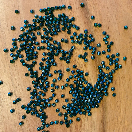 10 x Facettierte Glasperlen | in Dunkelgrün | 3 mm | Für Mikromakramee, Schmuck & DIY‘s