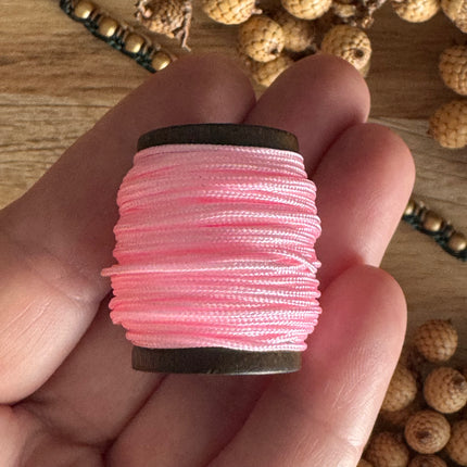 1 x 10 m Blush Pink (043) | Ungewachstes Polyestergarn 1 mm für Mikro Makramee | Schmuckherstellung DIY