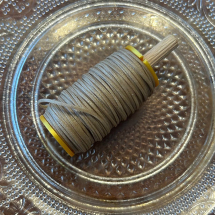 Beige (CT11) |  geflochtenes & gewachstes Polyestergarn 1 mm | CT Point®| Mikromakramee Schmuckgarn