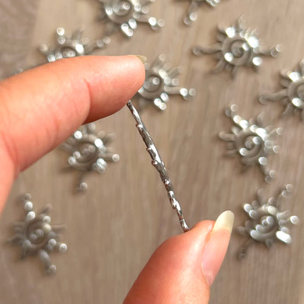 1 x Sonnen-Verbinder | in Silber | 35 x 25 mm | Für Mikromakramee, Schmuck & DIY‘s