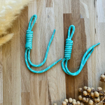 1 x Schlüsselanhänger aus Paracord | in Türkis-Weiß | brightstarsdesign