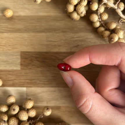 1 x Herz-Perle aus Keramik | in Rot | Für Mikromakramee, Schmuck & DIY‘s