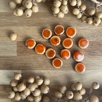 3 x flache, runde Perlen aus Keramik | in Orange | Für Mikro-Makramee, Schmuck & DIY‘s