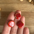 3 x flache, runde Perlen aus Keramik | in Rot | Für Mikro-Makramee, Schmuck & DIY‘s (Kopie)