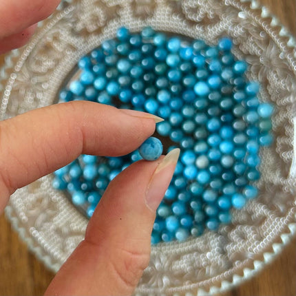 10 x Edelsteinperle aus Apatit AB | in Blau | 6 mm | Für Mikromakramee, Schmuck & DIY‘s