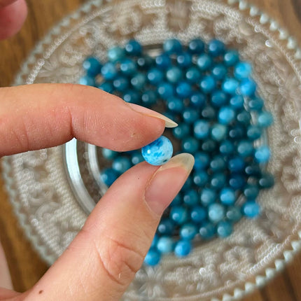 10 x Edelsteinperle aus Apatit AB | in Blau | 8 mm | Für Mikromakramee, Schmuck & DIY‘s