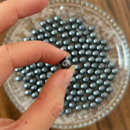 10 x Natursteinperle aus Hämatit | 8 mm | Für Mikromakramee, Schmuck & DIY‘s
