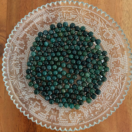 10 x Edelsteinperle aus Moosachat | in Dunkelgrün | 6 mm | Für Mikromakramee, Schmuck & DIY‘s