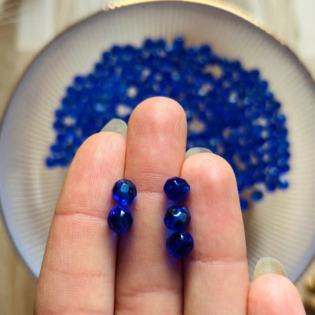 5 x Facettierte Glasperlen | in Sapphire | 6 mm |Für Mikromakramee, Schmuck & DIY‘s