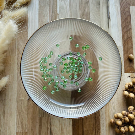 5 x Facettierte Glasperlen | in Reinvented Peridot | 6 mm | Für Mikromakramee, Schmuck & DIY‘s