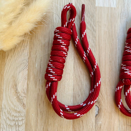 1 x Schlüsselanhänger aus Paracord | in Rotwein-Weiß | brightstarsdesign