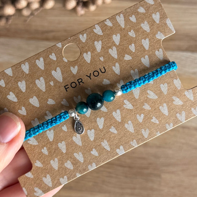 Makramee Armband Tropfen & Edelstein "blaues Tigerauge" - Unikat