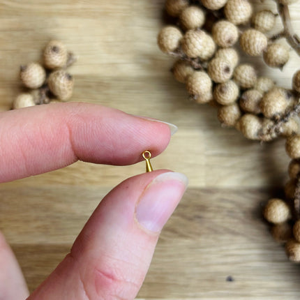 10 x Tropfen-Anhänger | in Gold | Für Mikromakramee, Schmuck & DIY‘s