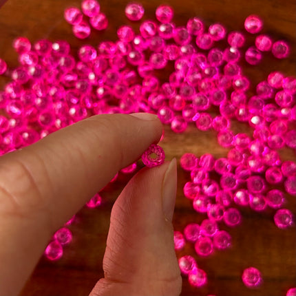 5 x Glänzende facettierte Perlen | in Pink | 6 x 4 mm | Für Mikromakramee, Schmuck & DIY‘s
