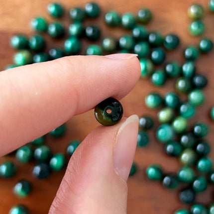 10 x Perlen aus Tigerauge | in Grün | 6 mm | Für Mikromakramee, Schmuck & DIY‘s