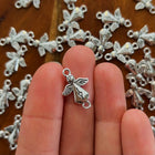 1 x Engel-Verbinder | in Silber | 20 x 13 mm | Für Mikromakramee, Schmuck & DIY‘s (Kopie)