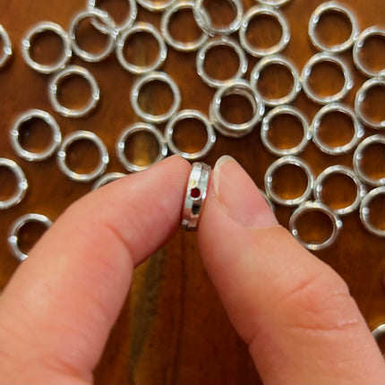 1 x Ring-Verbinder | in Silber | 12 x 12 mm | Für Mikromakramee, Schmuck & DIY‘s