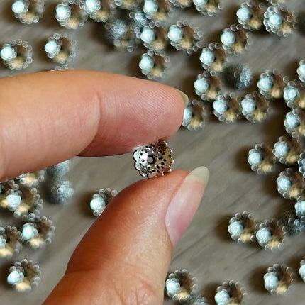 2 x Perlenkappe | in Silber | 8 x 8 mm | Für Mikromakramee, Schmuck & DIY‘s