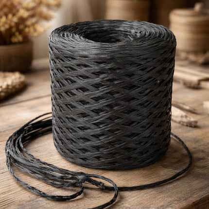1 x Schwarzes Papiergarn zum Häkeln & Flechten | stabil, formfest & natürlich