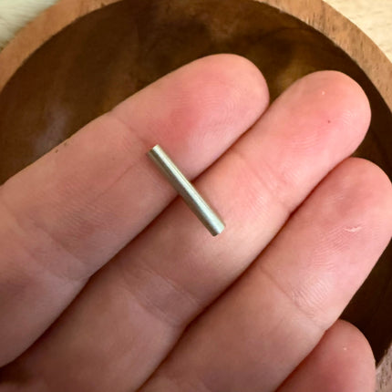 2 x Edelstahlröhrchen Silber 2,5 x 15 mm (Loch 2 mm) - Röhrenperle für Mikro Makramee Schmuck DIY