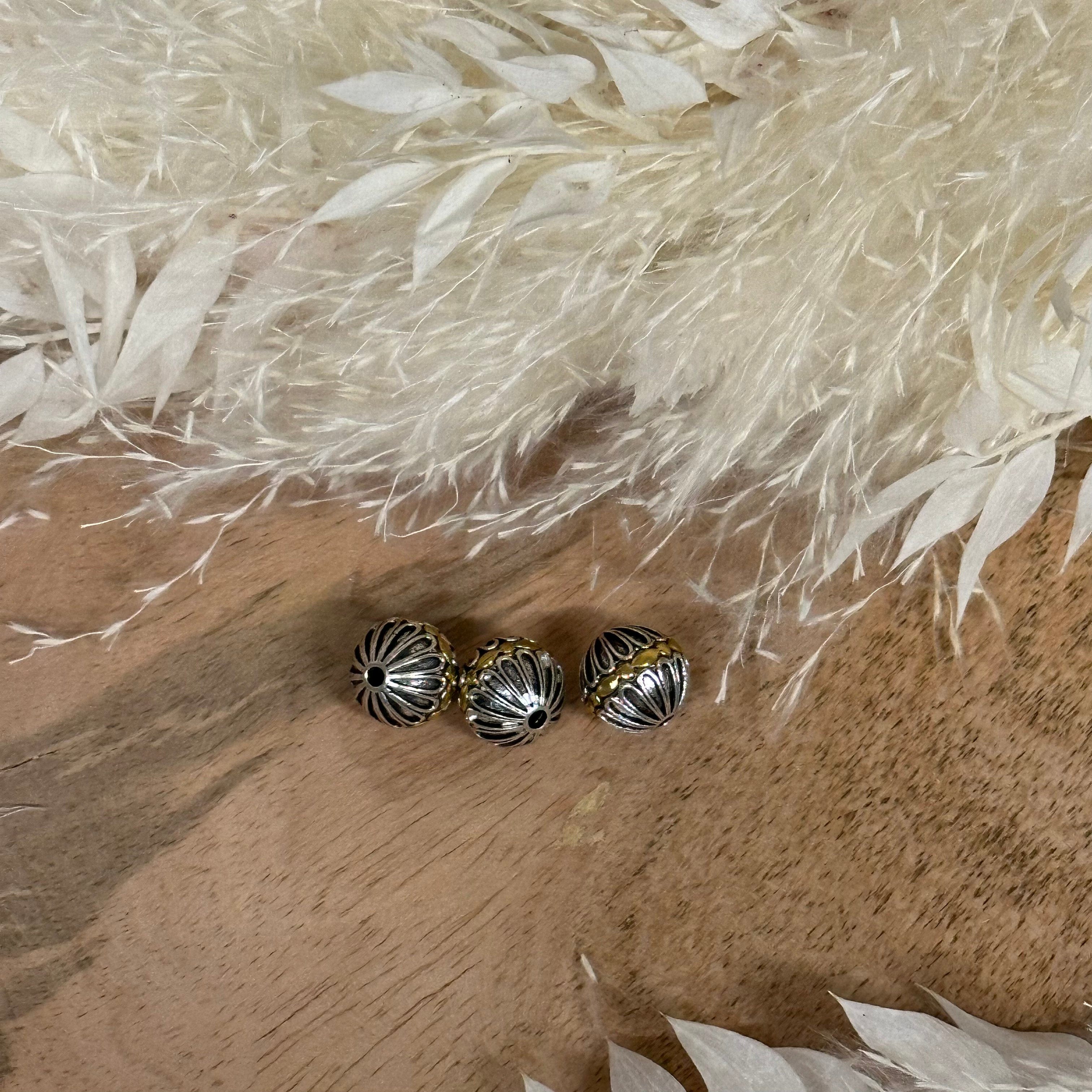 brightstars Wunderschöne Perlen in Gold & Silber mit einzigartigen Mustern für DIY Ohrring Armband Halskette Schmuckherstellung